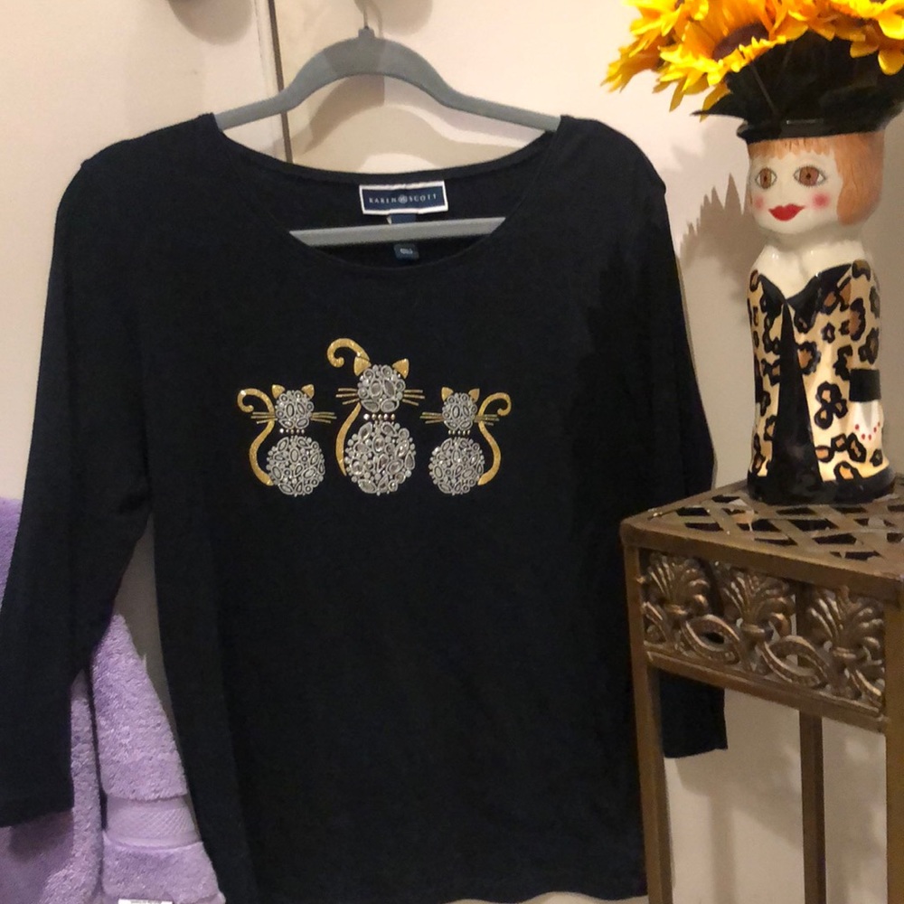 Karen Scott, cotton top w three jeweled and glittery kitty cats lots of sparkle!